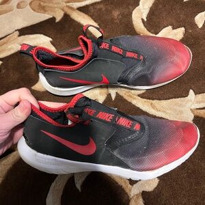 Nike Kids Red and Black Slip-On Sneakers youth 6.5